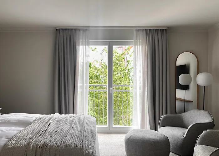 Adelante Boutique Hotel 4*