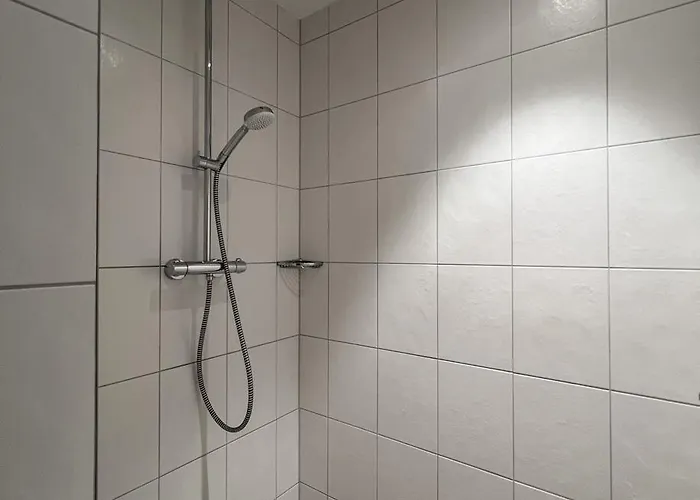 Adelante Boutique 4*