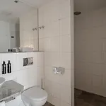 Adelante Boutique מלון ברלין