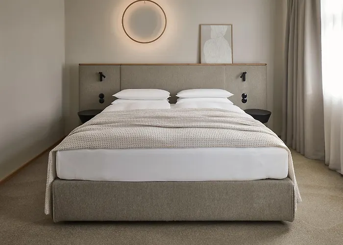 Adelante Boutique Hotel 4*