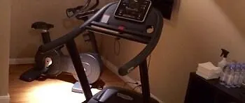 Hotel Adelante Boutique