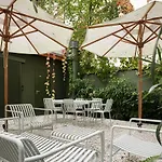 Adelante Boutique Hotel 4*