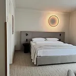 Adelante Boutique Hotel 4*