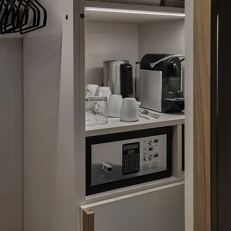 Adelante Boutique 4* Berlin