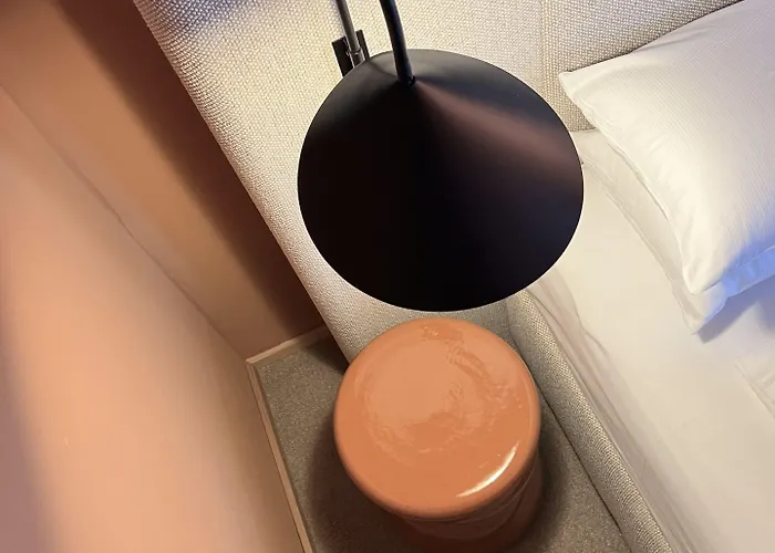 Adelante Boutique ホテル 4*