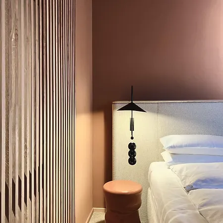 Adelante Boutique