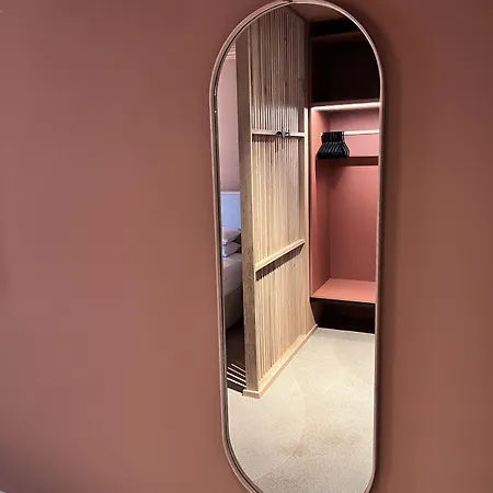 Adelante Boutique برلين