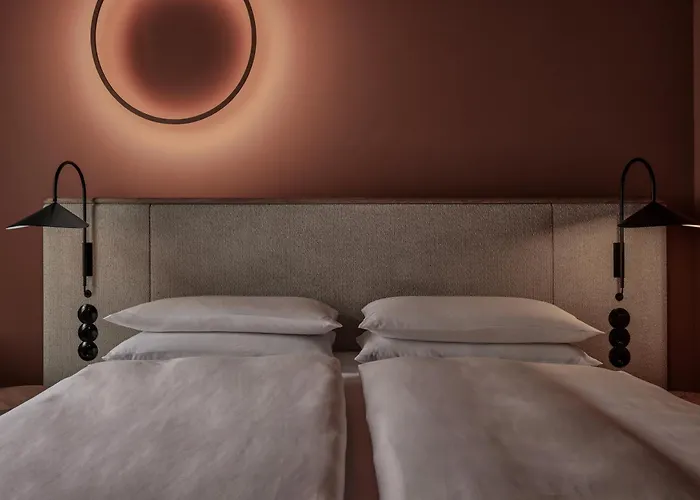 Adelante Boutique Hotel 4*