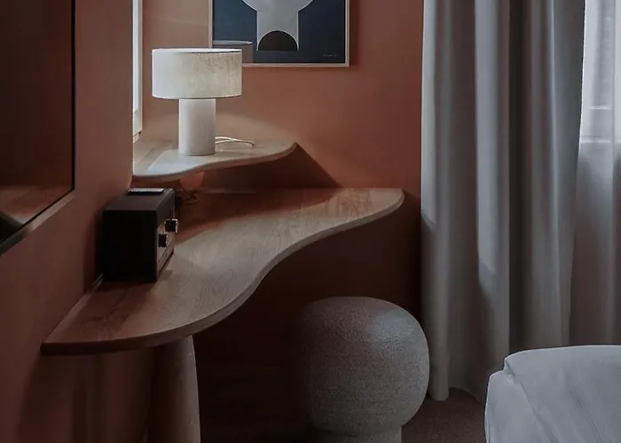 Hotel Adelante Boutique