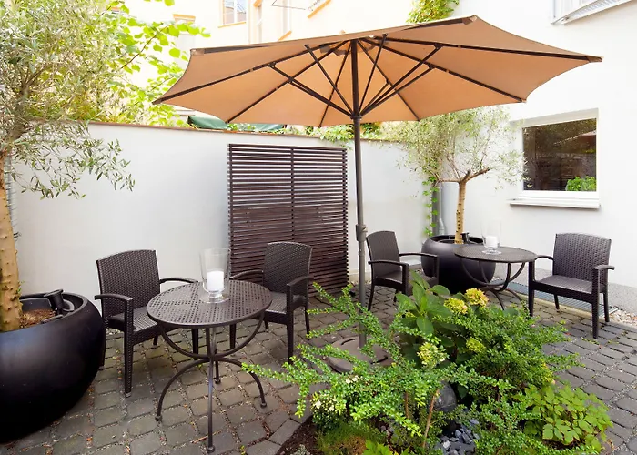 Hotel Adelante Boutique 4*