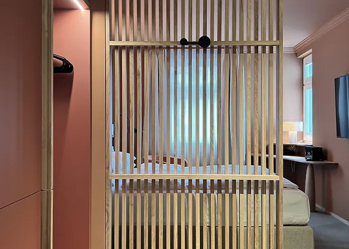 Hotel Adelante Boutique